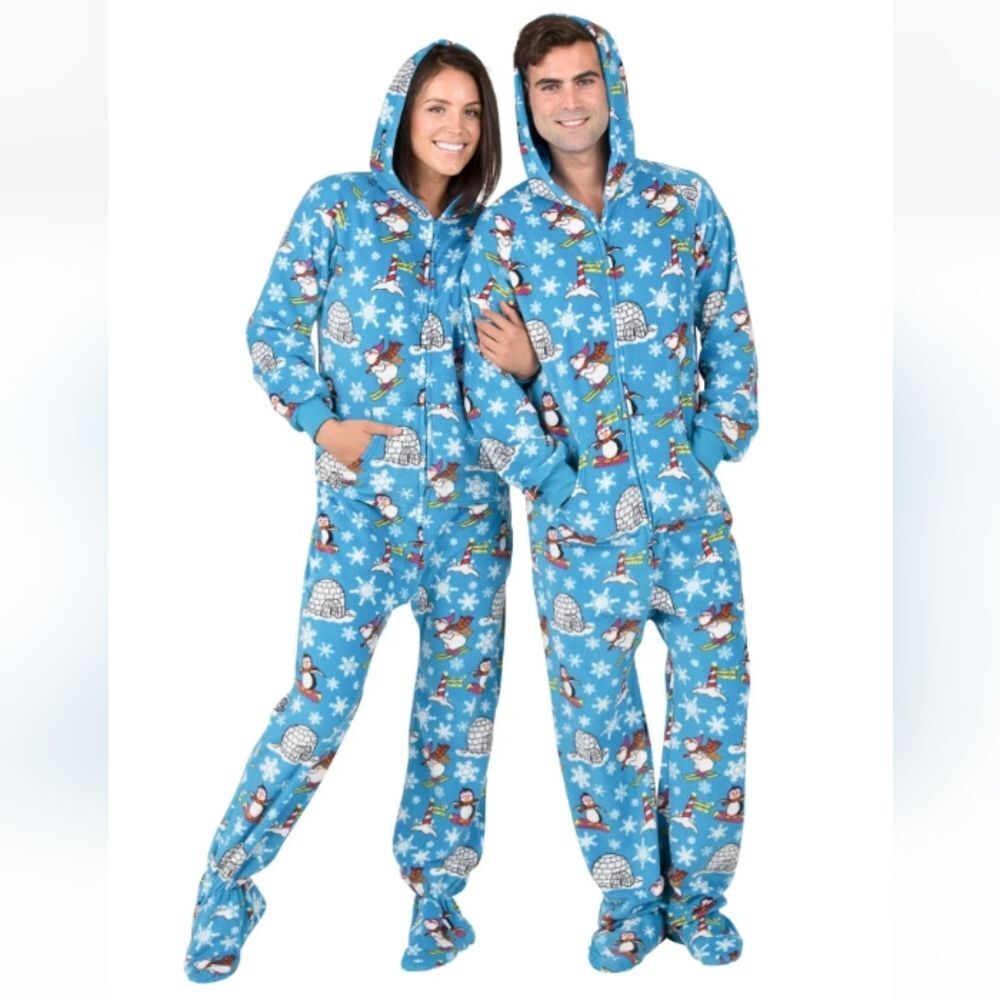 Footed Pajamas Winter Wonderland Adult Hoodie Fleece Onesie Size XXL NWT